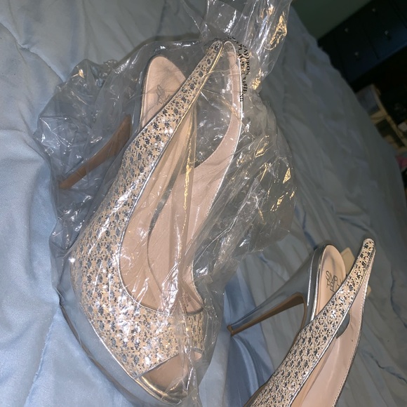 Shiny Slingback Wedding Heels - Picture 8 of 8